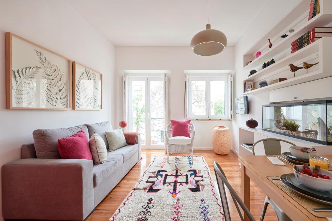 Apartment Sunny Renovated With Ac, By Timecooler *