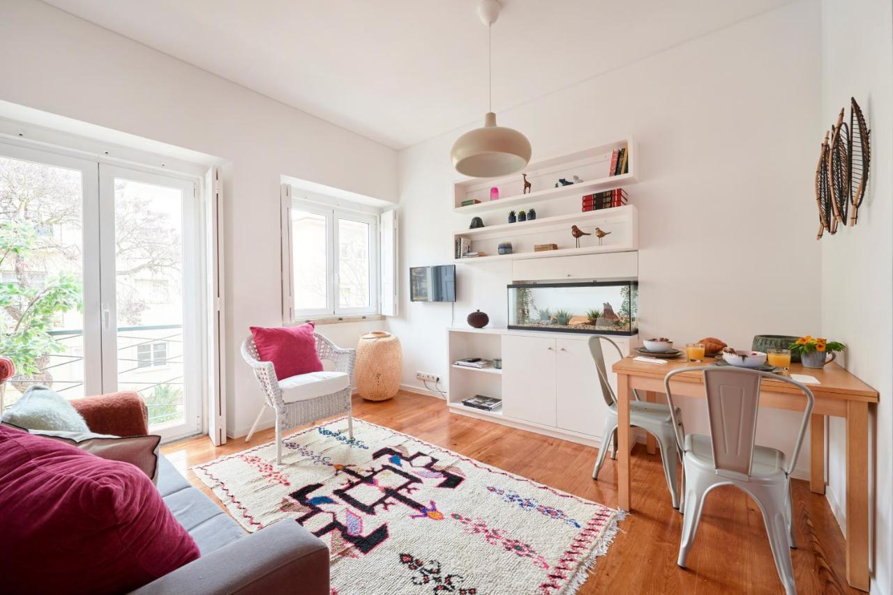 Apartment Sunny Renovated With Ac, By Timecooler Lisbon