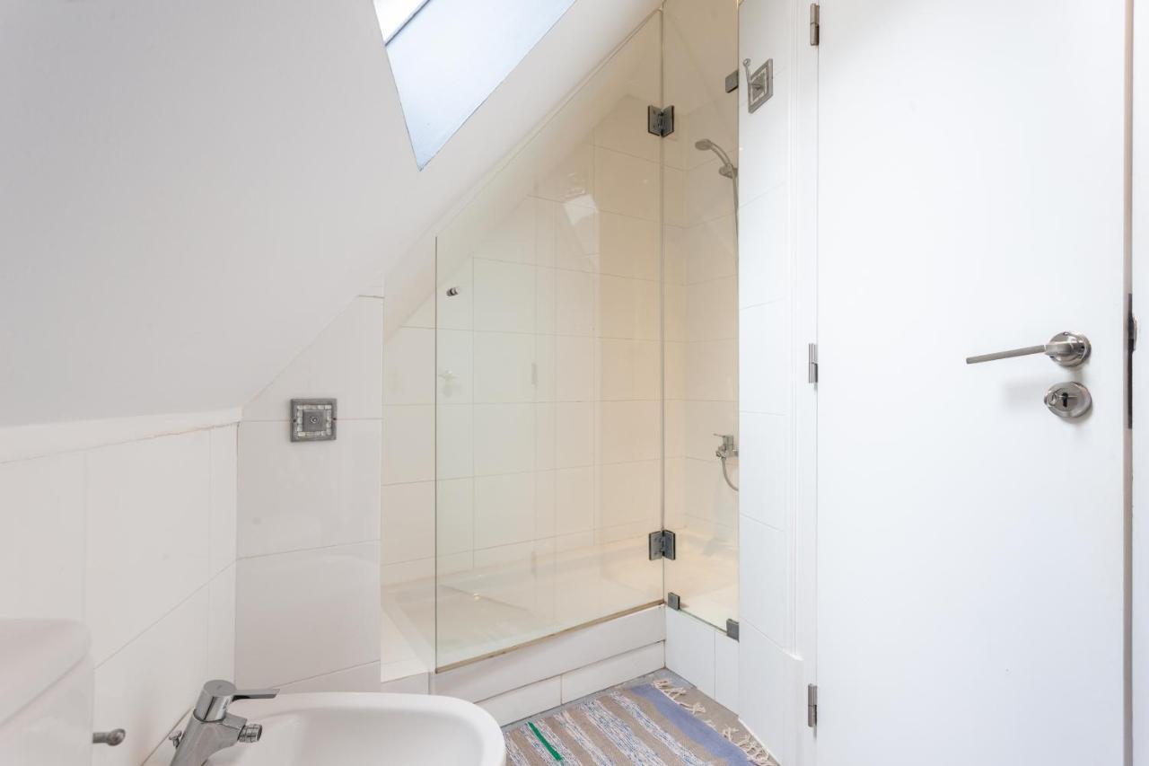 Apartment Santa Catarina Charming Duplex Lisbon