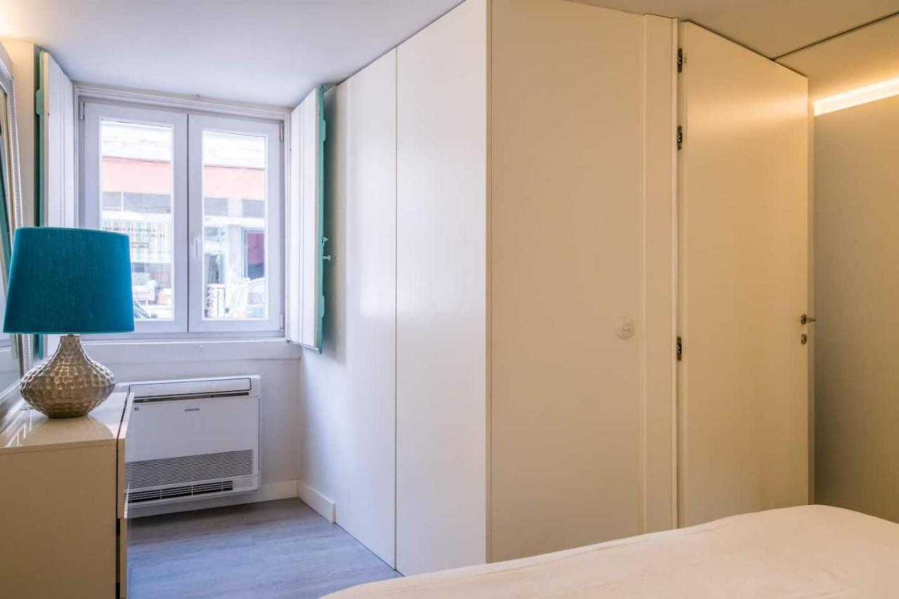 Sunny & Lovely W/ Patio By Lovelystay * Lisbon