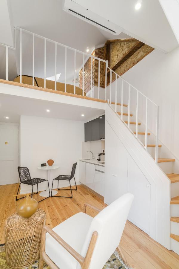 Apartment Casa Boma - Lighting & Modern With Balcony - Arroios Ii