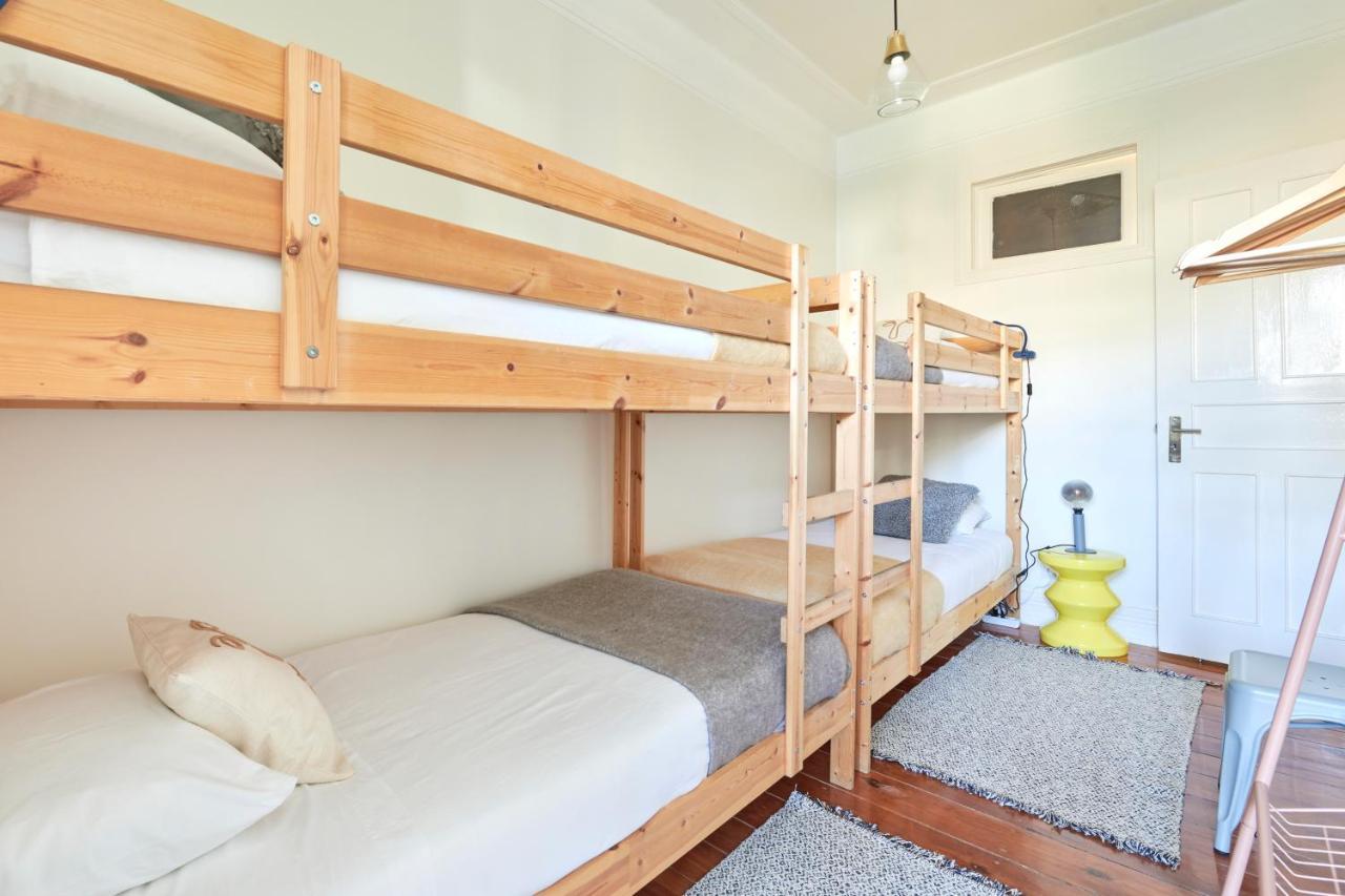 Quiet And 2br Apt, By Timecooler Lisbon