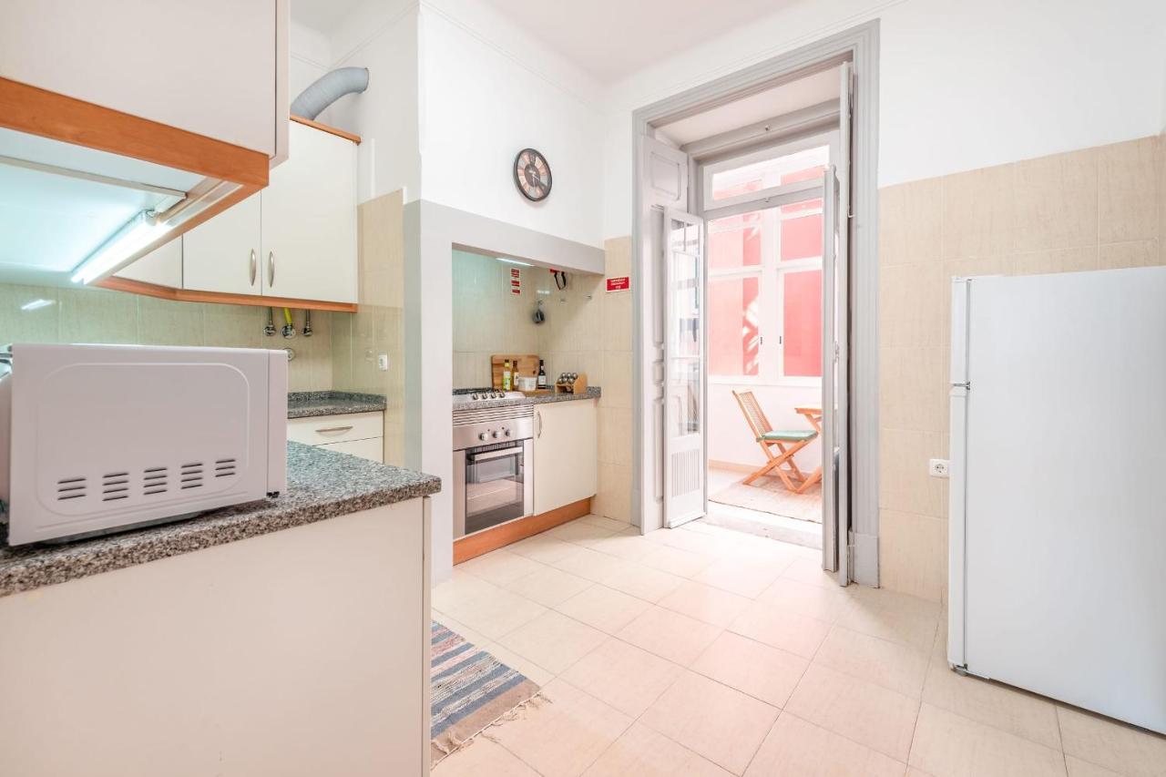 Portucale ! Deluxe 3 Bedroom In Arroios *