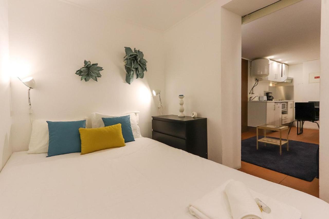 Apartment Bairro Alto Blue & By Homing