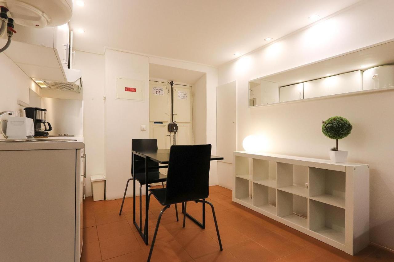 Bairro Alto Blue & By Homing Apartment *