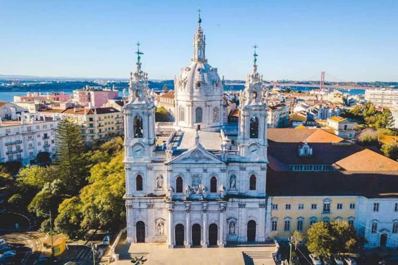 Sunny & Lovely W/ Patio By Lovelystay * Lisbon