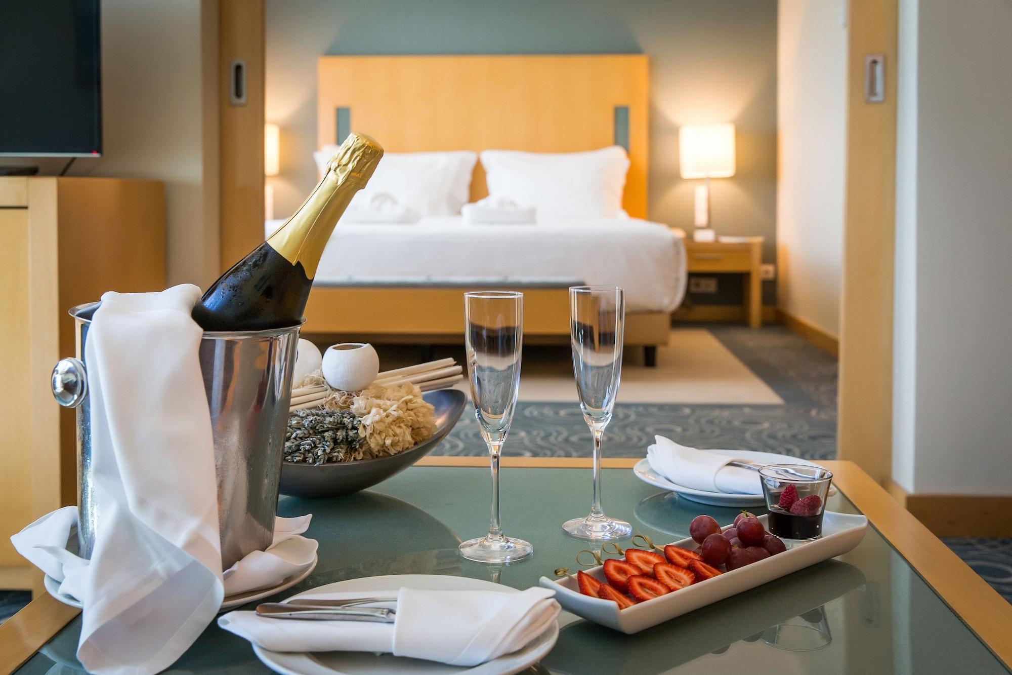 Sana Malhoa Hotel 4*