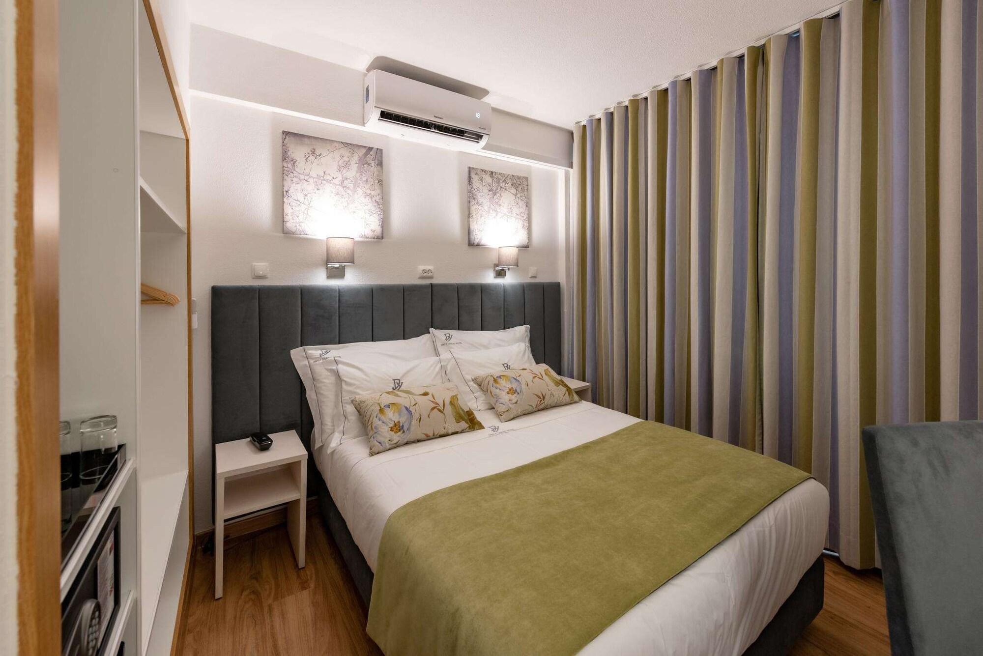 Hotel Dinya Lisbon