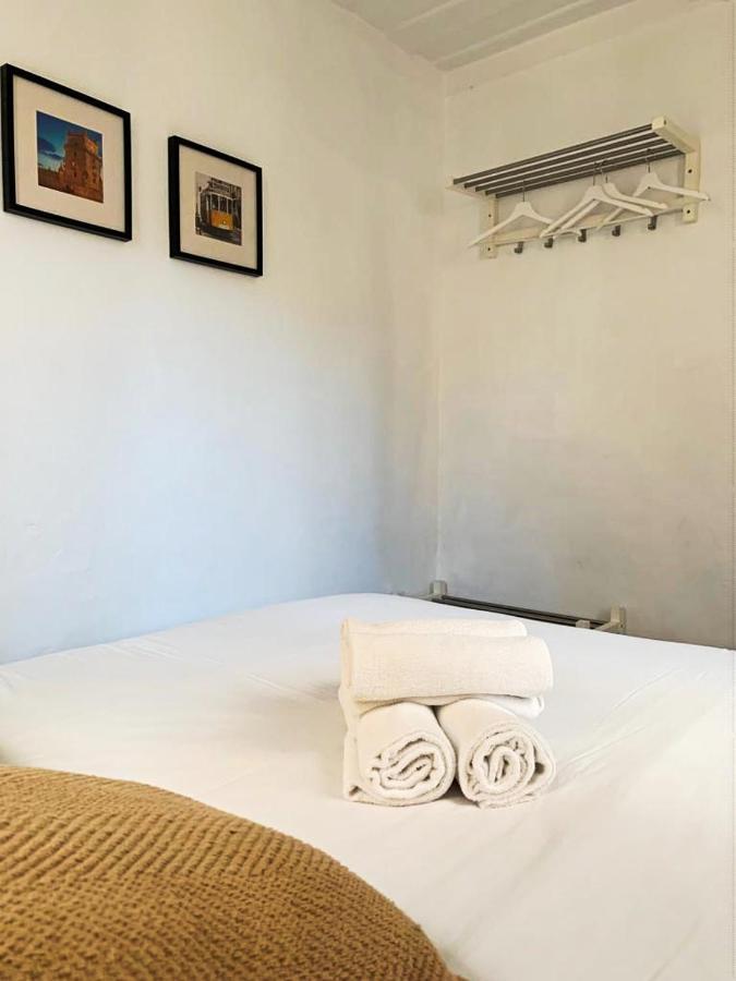 Apartment New Charming Flat - Center Lisbon