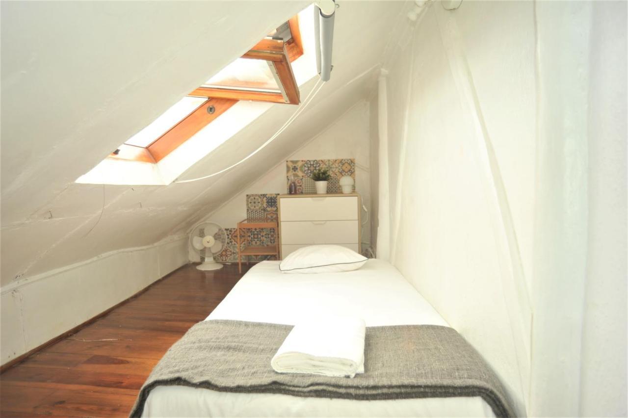 Santos - Upper Loft With River View Apartment