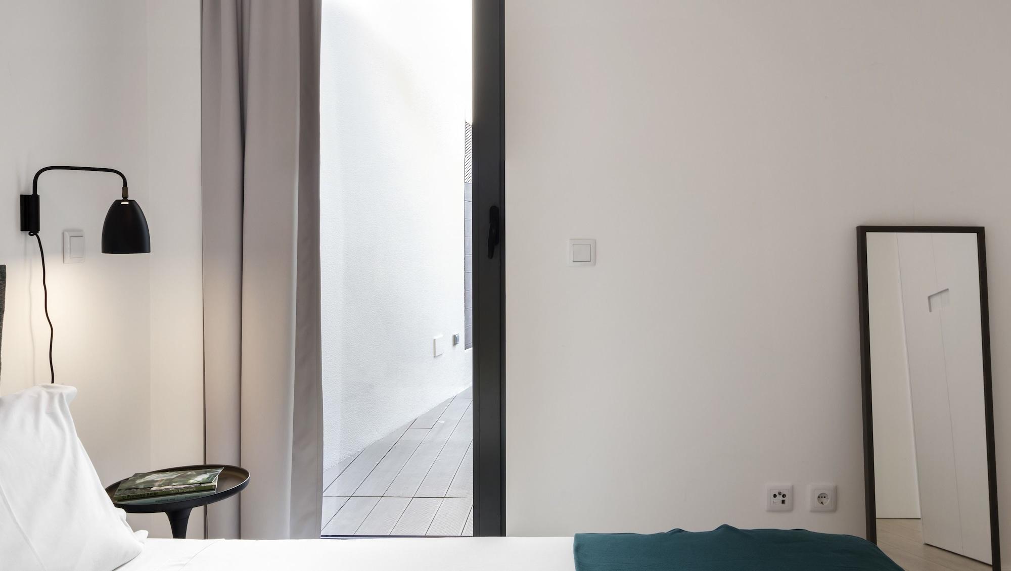 Serviced - Parque Apartment Lisbon