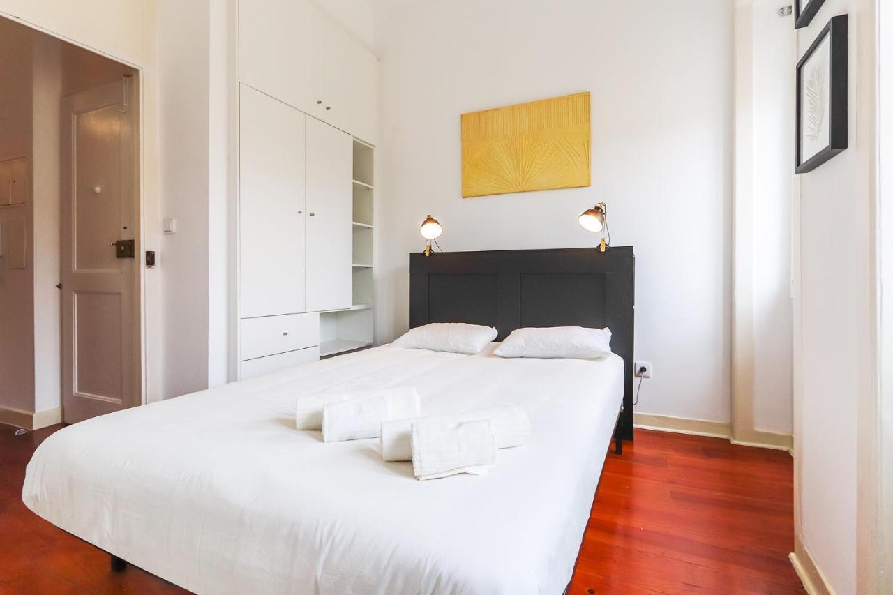 Apartment Portucale ! Stylish Campo Ourique *