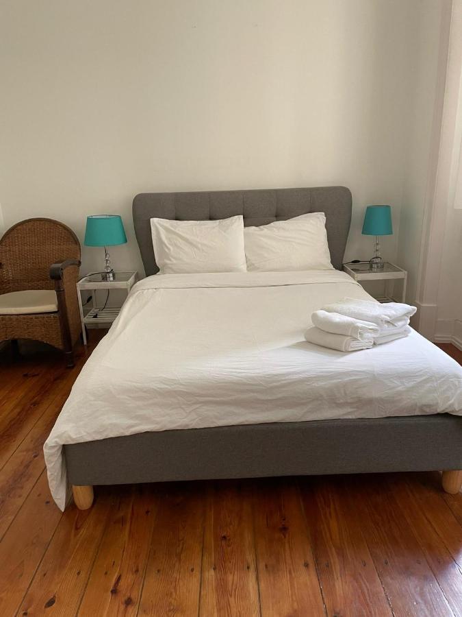 Groovy M2 R3 - Amazing Double With En-suite Bathroom Guest house Lisbon