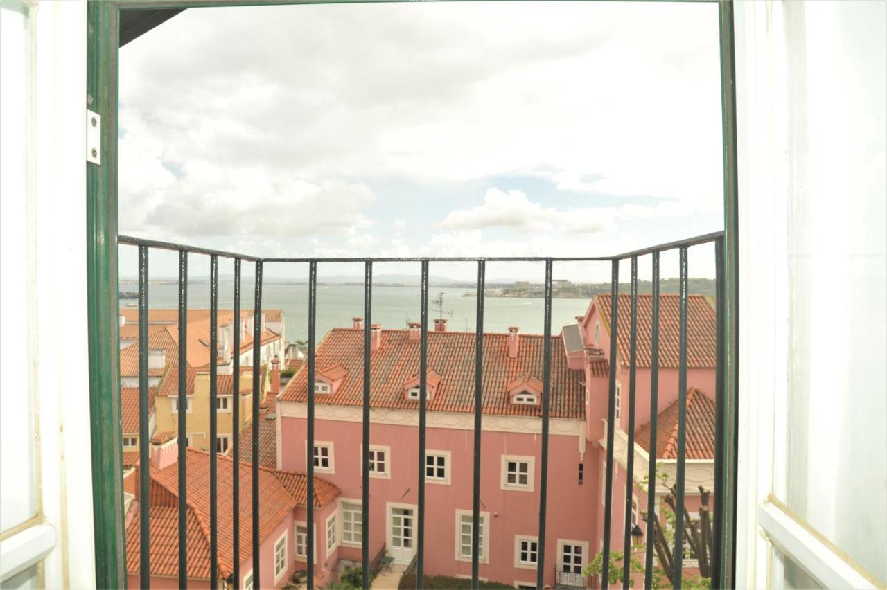 Santos - Upper Loft With River View Apartment