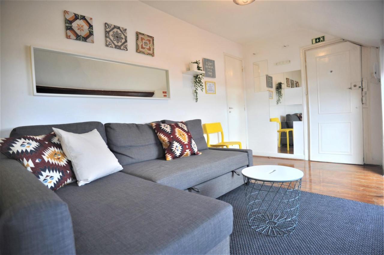 Santos - Upper Loft With River View Lisbon