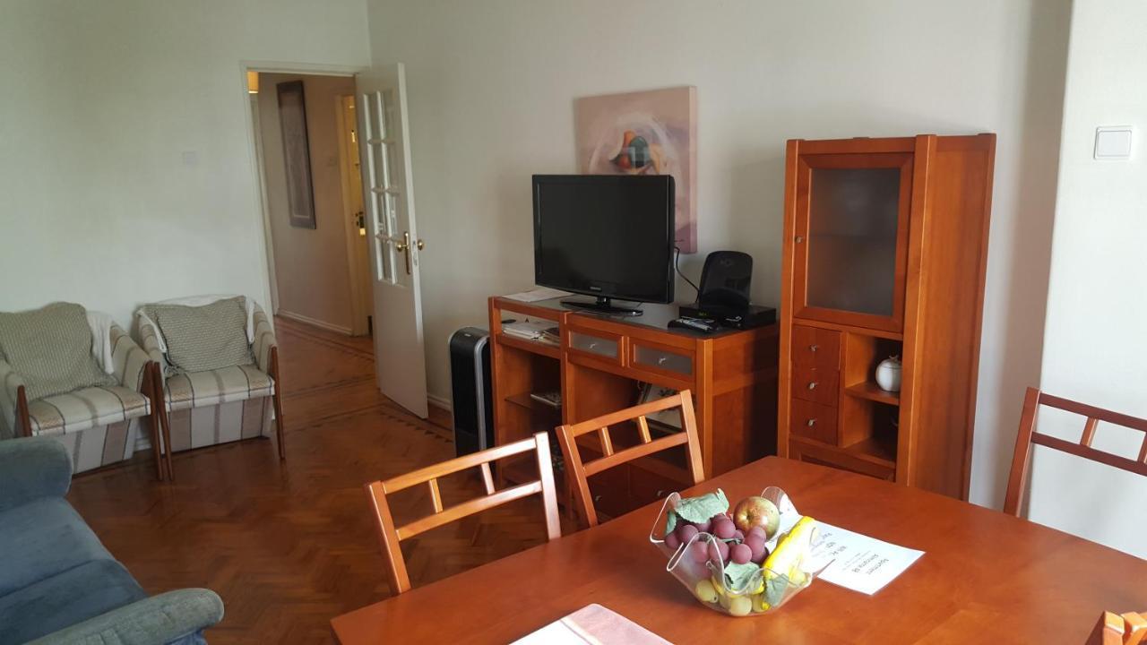 Almirante 48 Two Bedroom Apartment