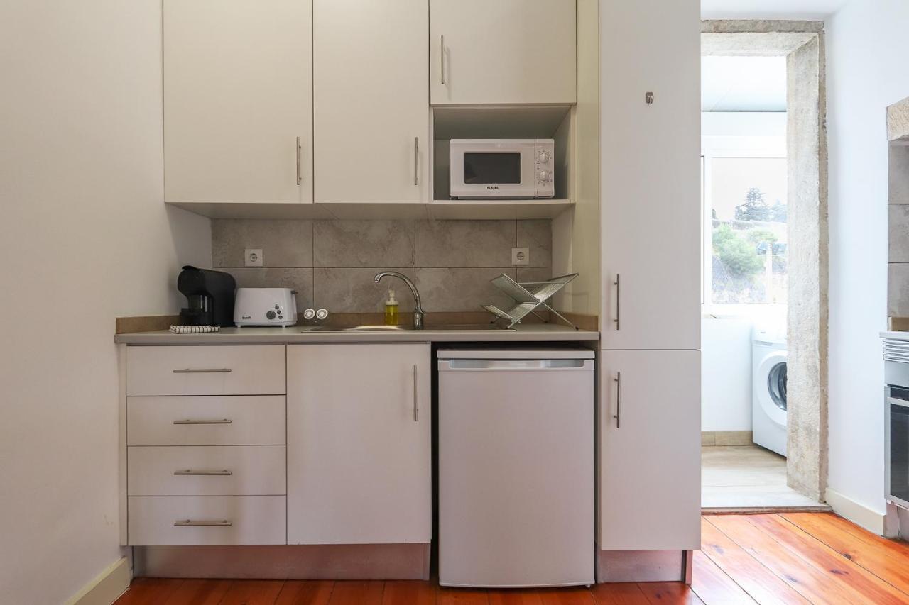 Portucale ! Stylish Campo Ourique Apartment