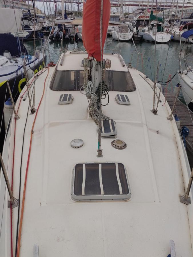 Zeebra - Jeanneau Espace 1000 Sailboat Botel *