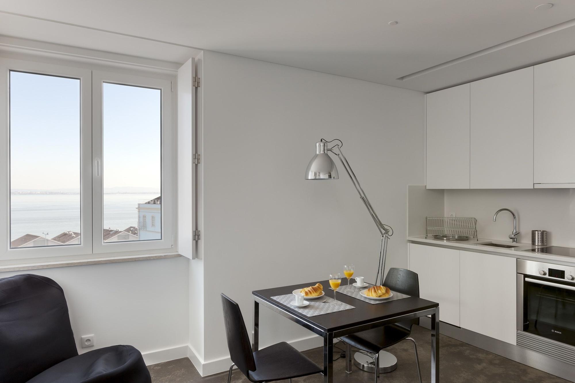 Hello Santa Apolonia Apartment Lisbon