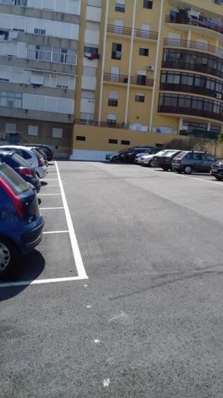 Minimalist Located Near Belem Apartment *