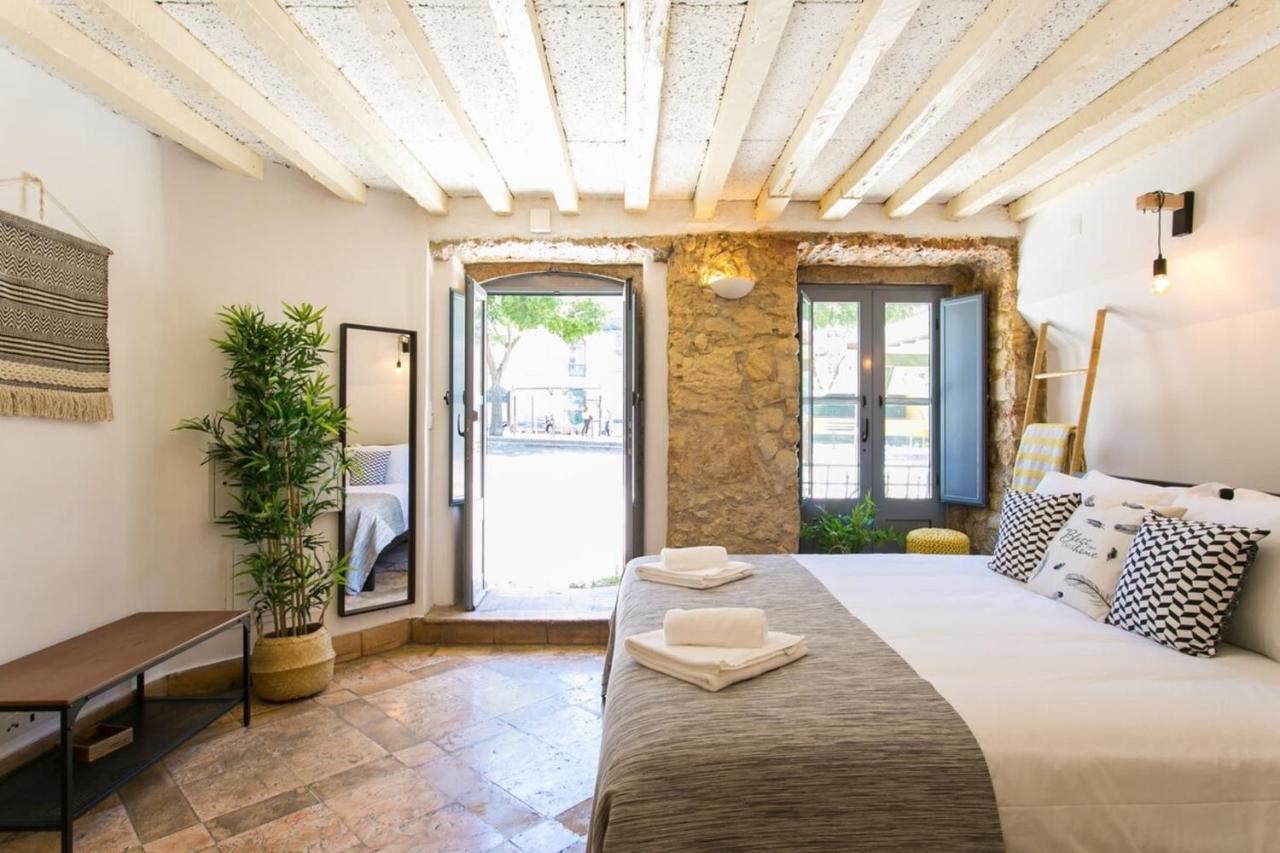 Original Photographers Studio In Alcantara Apartment Lisbon