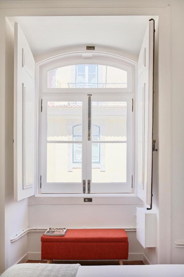 Sunny Pink Street Historical Apt, By Timecooler Apartment *