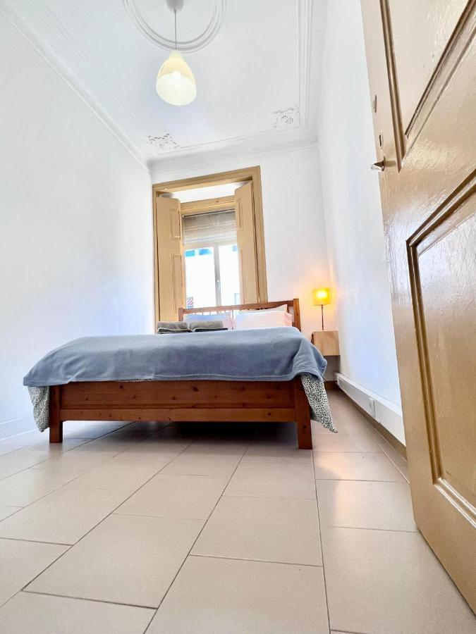Frank's House & Happy Belem Guest house