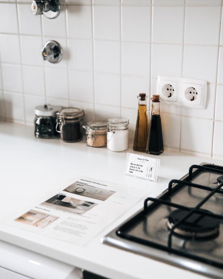 Graca - Castle | Cheese & Wine