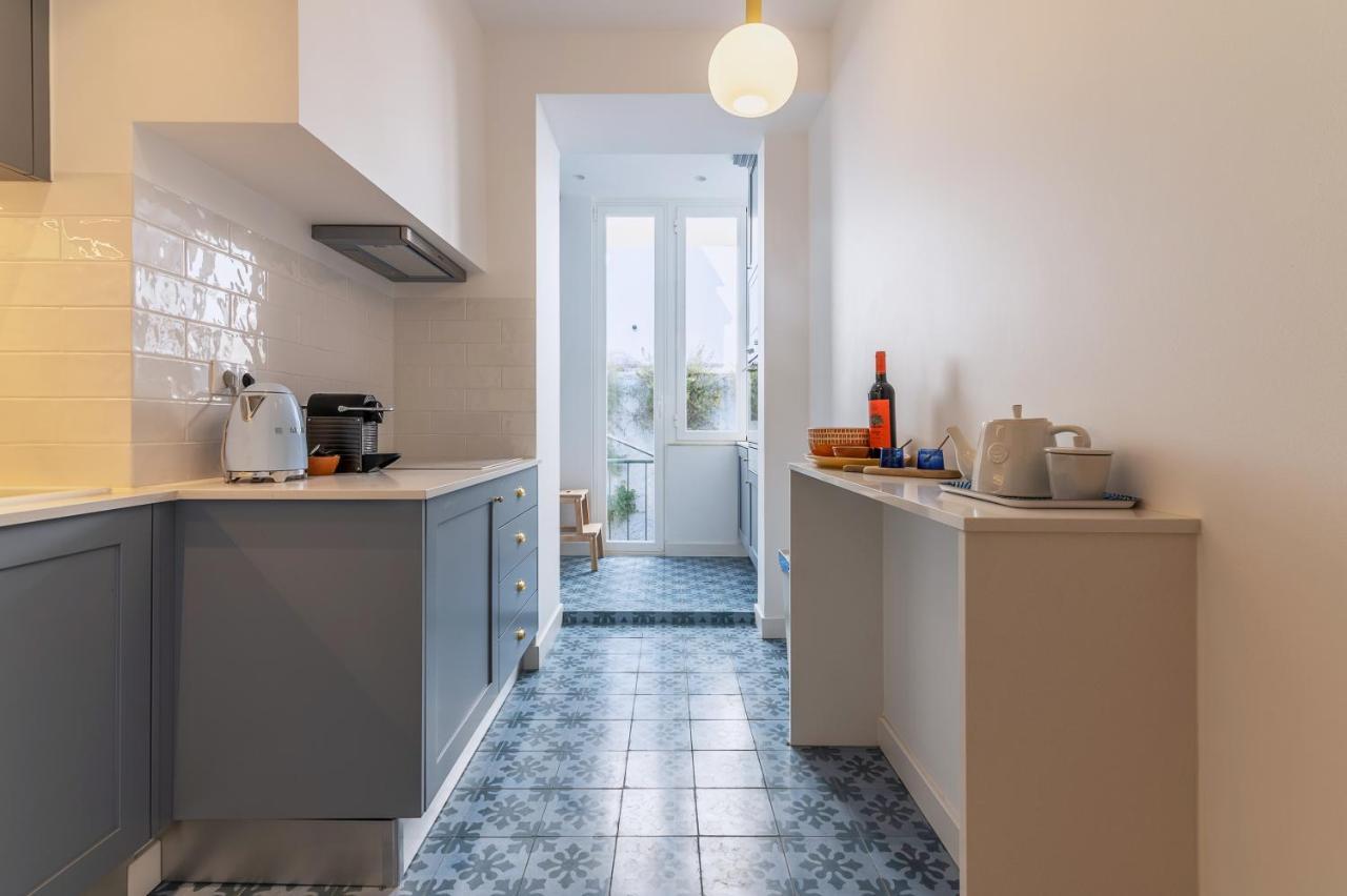 Angelina Vidal Duplex With Terrace * Lisbon
