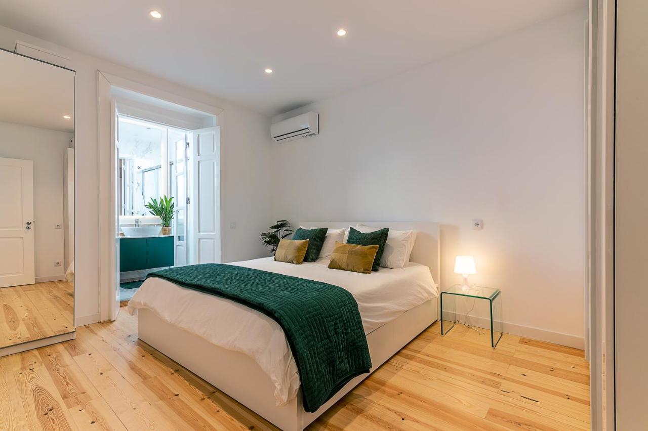 Angelina Vidal Duplex With Terrace Lisbon