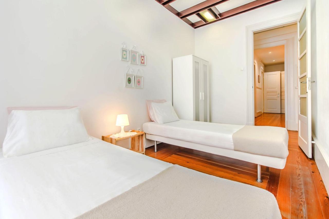 Boulevard Apartment *