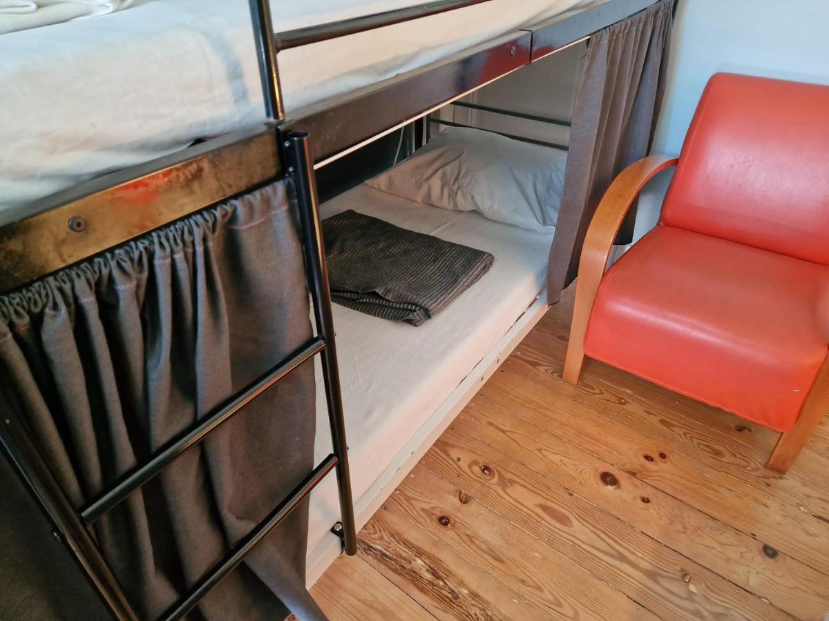 D&n Hostel *