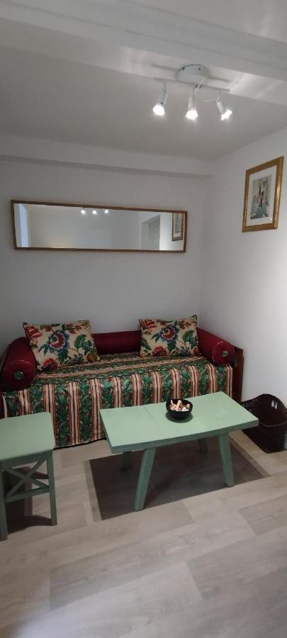 Lxroller Alcantara Riverside Apartment *