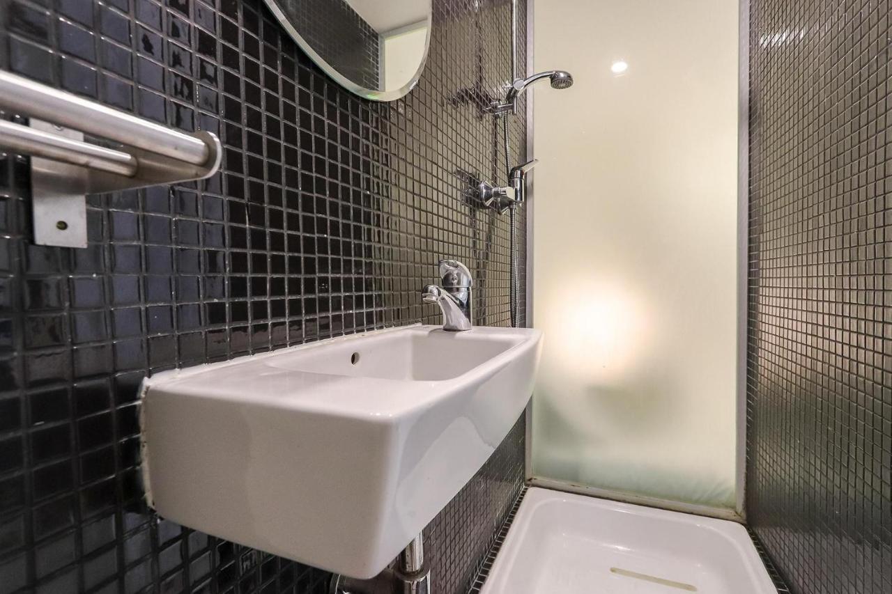 Apartment Bairro Alto Blue & By Homing Lisbon