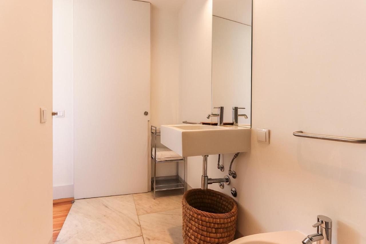 Combro By Homing * Lisboa