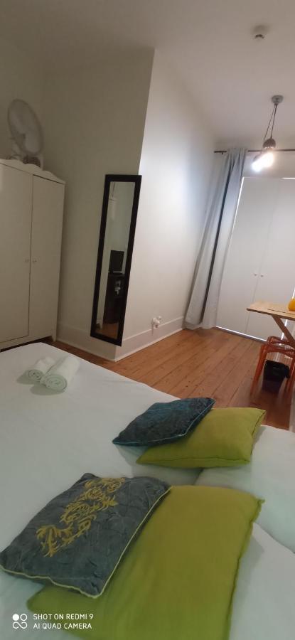 Guest house Chiado Happy *