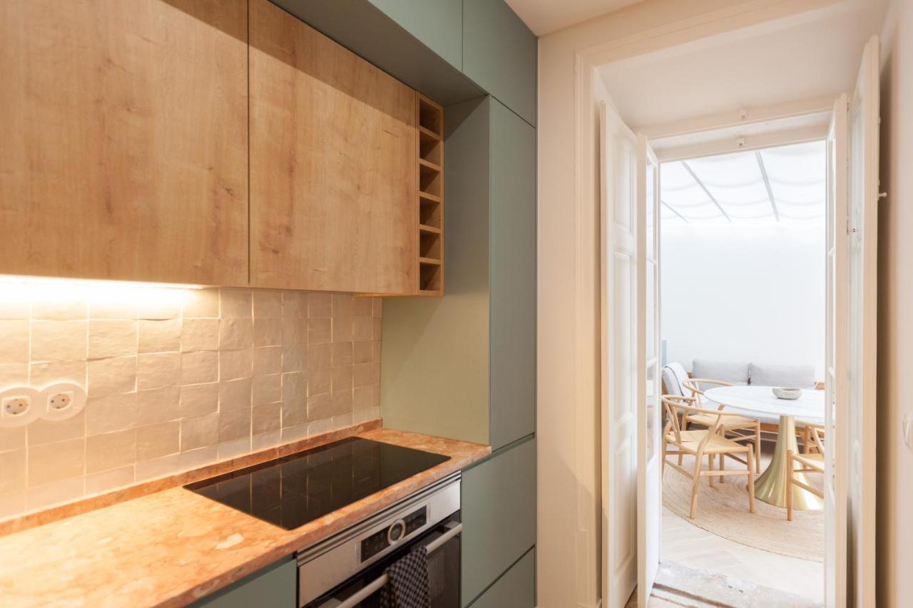 Flh Lapa With Interior Pateo Apartment