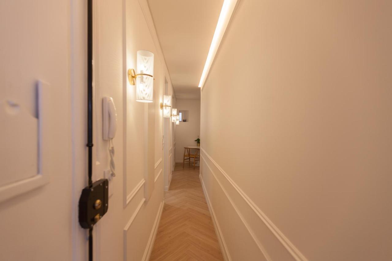 Apartment Flh Lapa With Interior Pateo