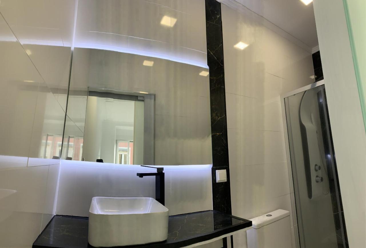Great New Flat Close To Alameda * Lisbon