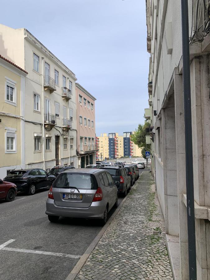 Great New Flat Close To Alameda