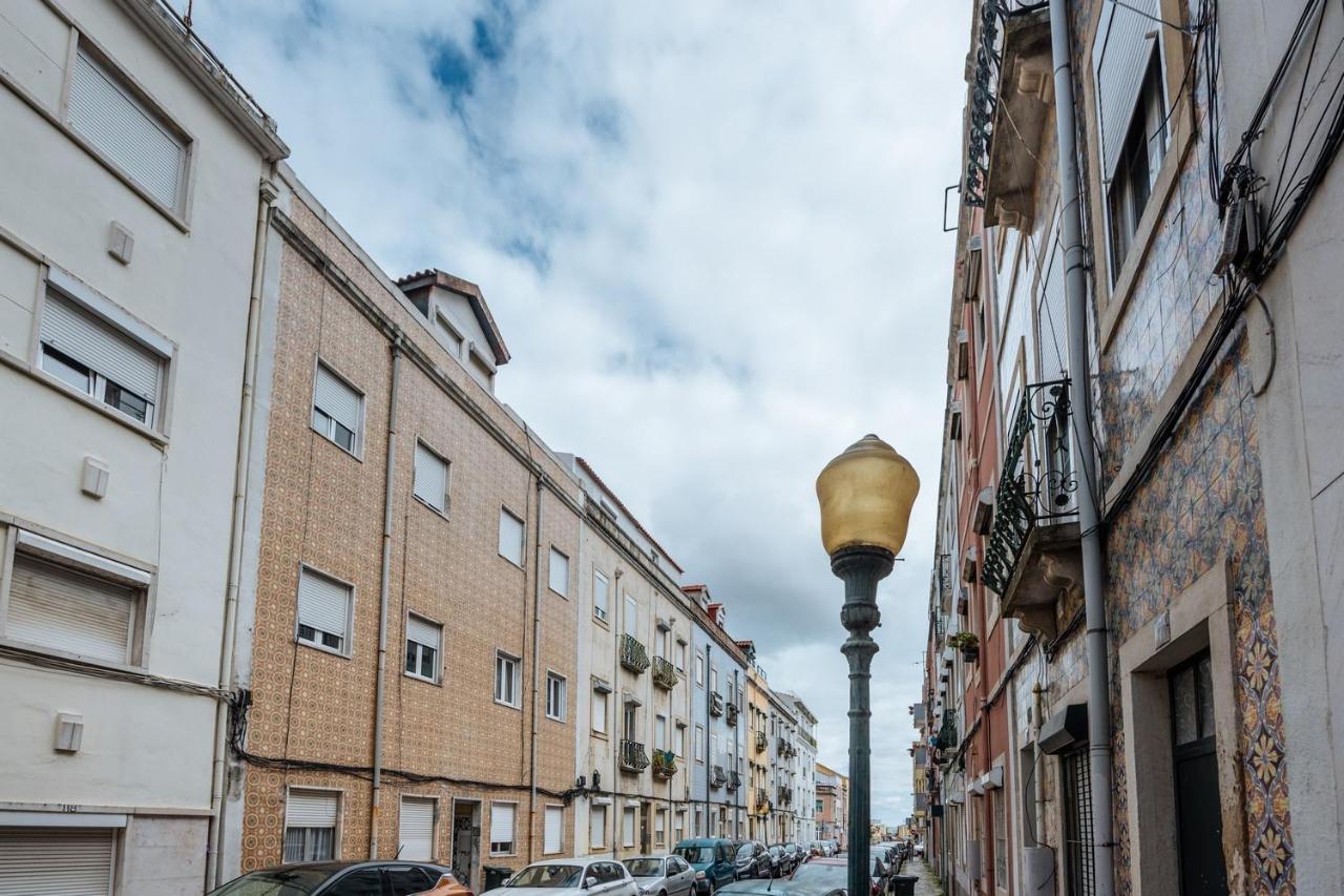 Apartment Great New Flat Close To Alameda Lisbon