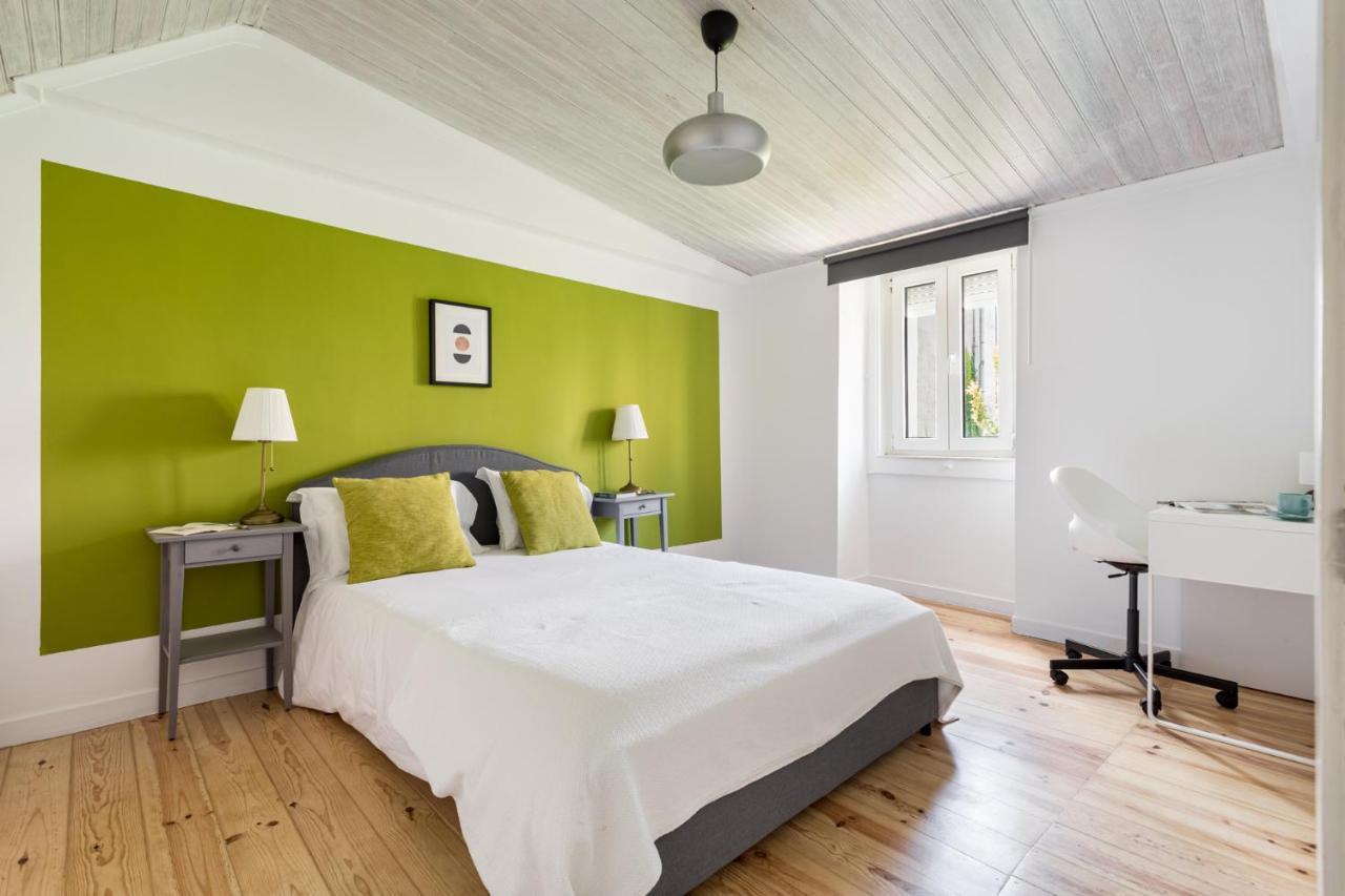 Apartment Joivy Stylish 2-bed Apt With Balcony In Lapa, 5mins To National Museum Of Ancient Art *