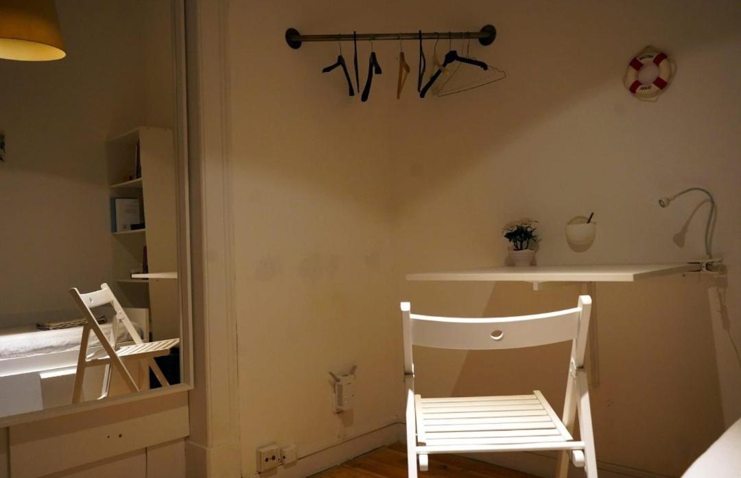 Quarto em Acomodações Particulares Aloha Lisboa