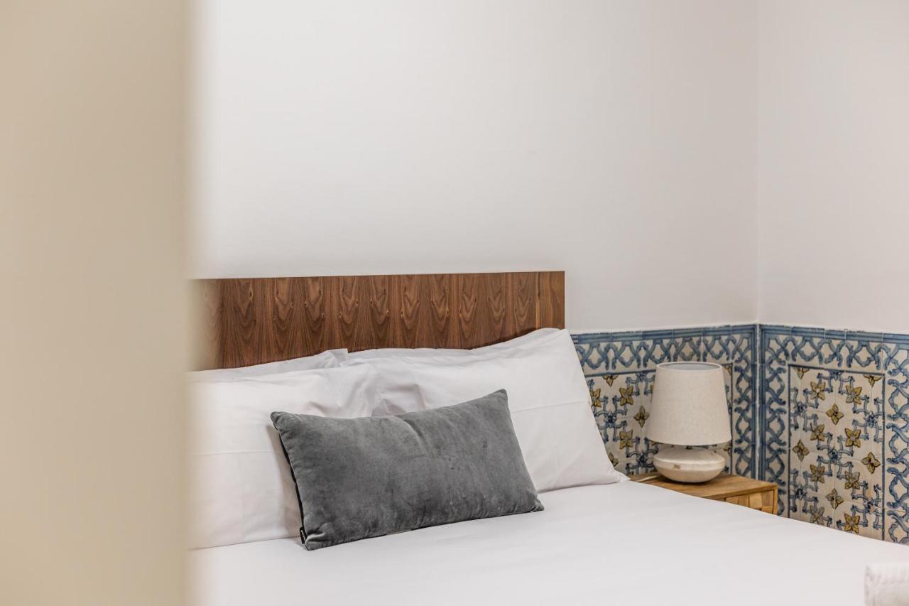 Hip & Renovated T.m. Flat In Bairro Alto Apartment Lisbon