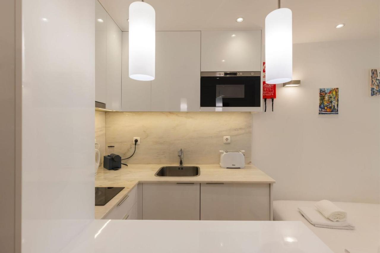Apartment Alfama's Heart Studio By Lovelystay *