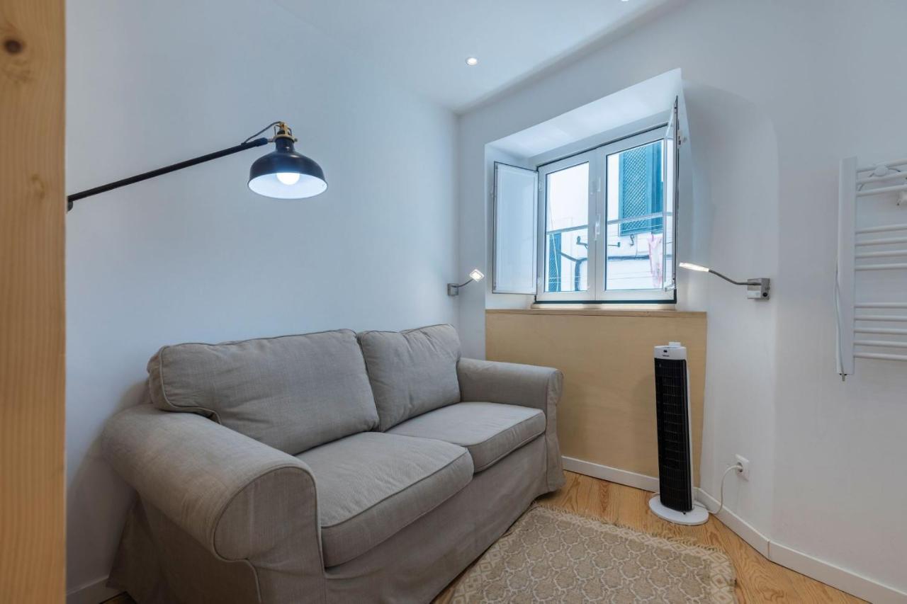 Apartment Alfama's Heart Studio By Lovelystay
