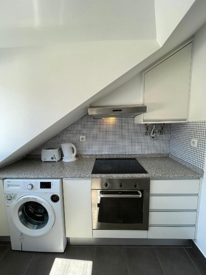 Portucale ! Stylish Campo Ourique Apartment *