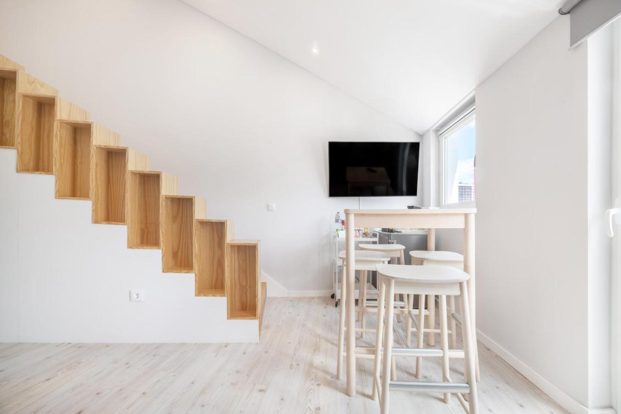 Olala Oriente Suites C Guest house Lisbon