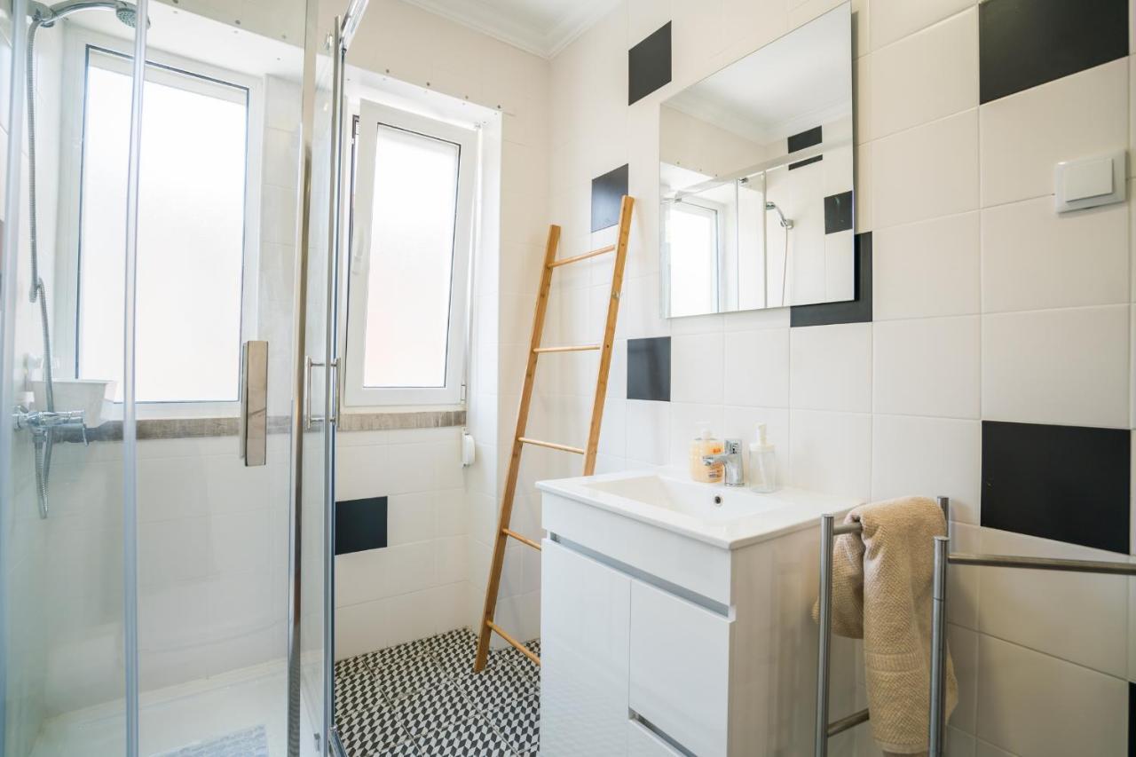 Fonte Luminosa - Great Location Apartamento *
