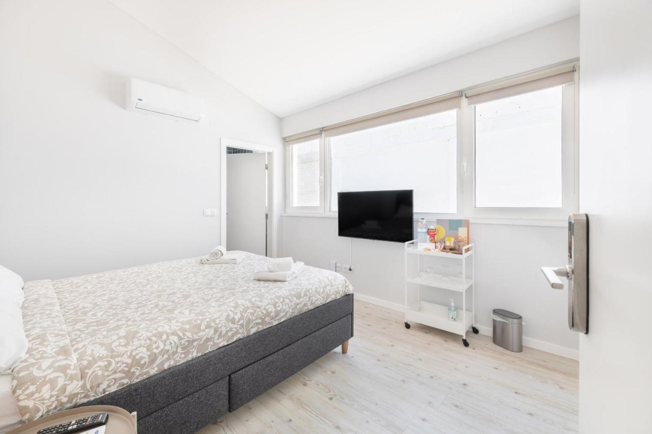 Olala Oriente Suites C Lisbon